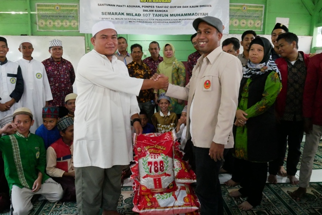 Milad 107 Tahun Muhammadiyah, UM Buton bersama PD Muhammadiyah menggelar anjangsana ke Pondok Tanfid